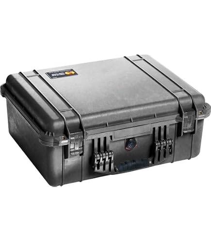 Amazon.co.jp: PELICAN ハードケース 1550 ノーフォーム ブラック 32L